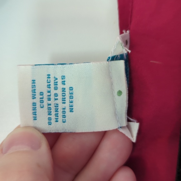 Sundance Pink Embroidered Top Blouse Short Sleeve Medium, fits like a Large, EUC - Picture 5 of 9